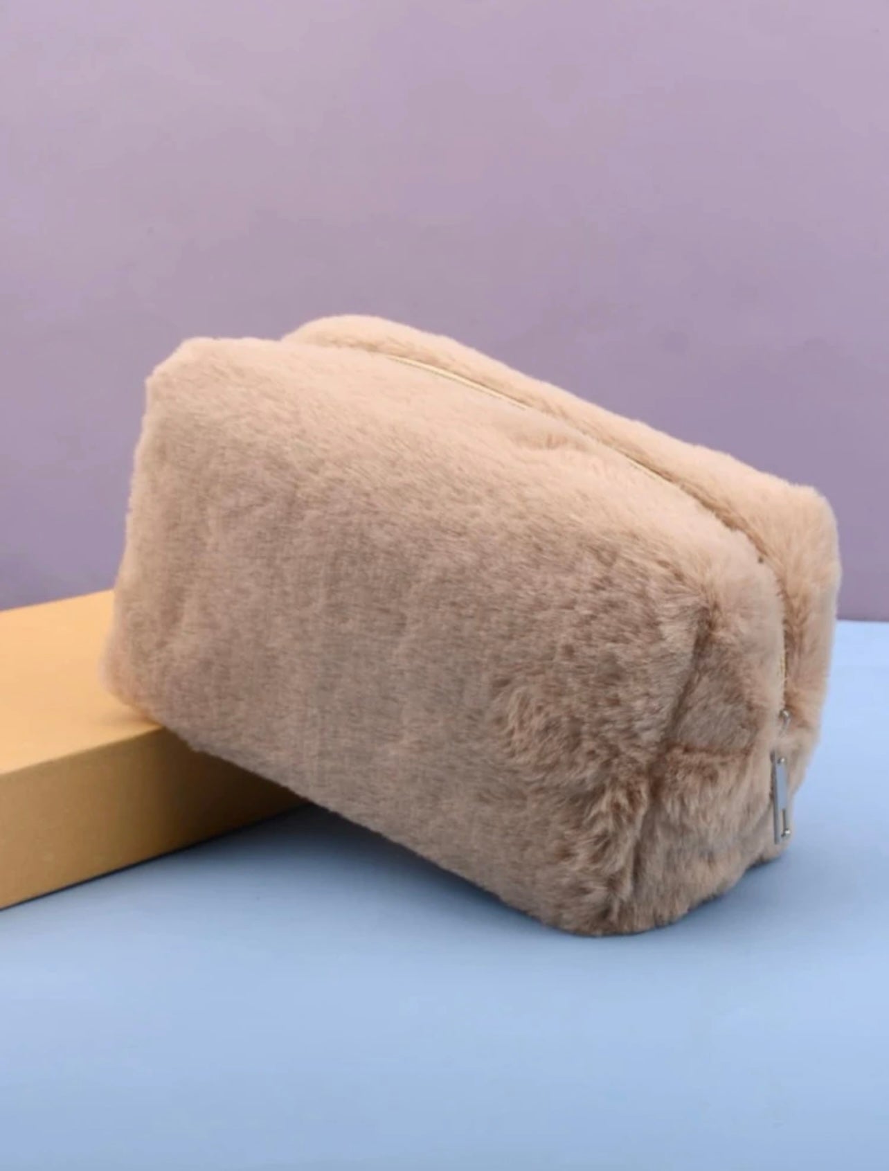 Trousse Fluffy taupe clair