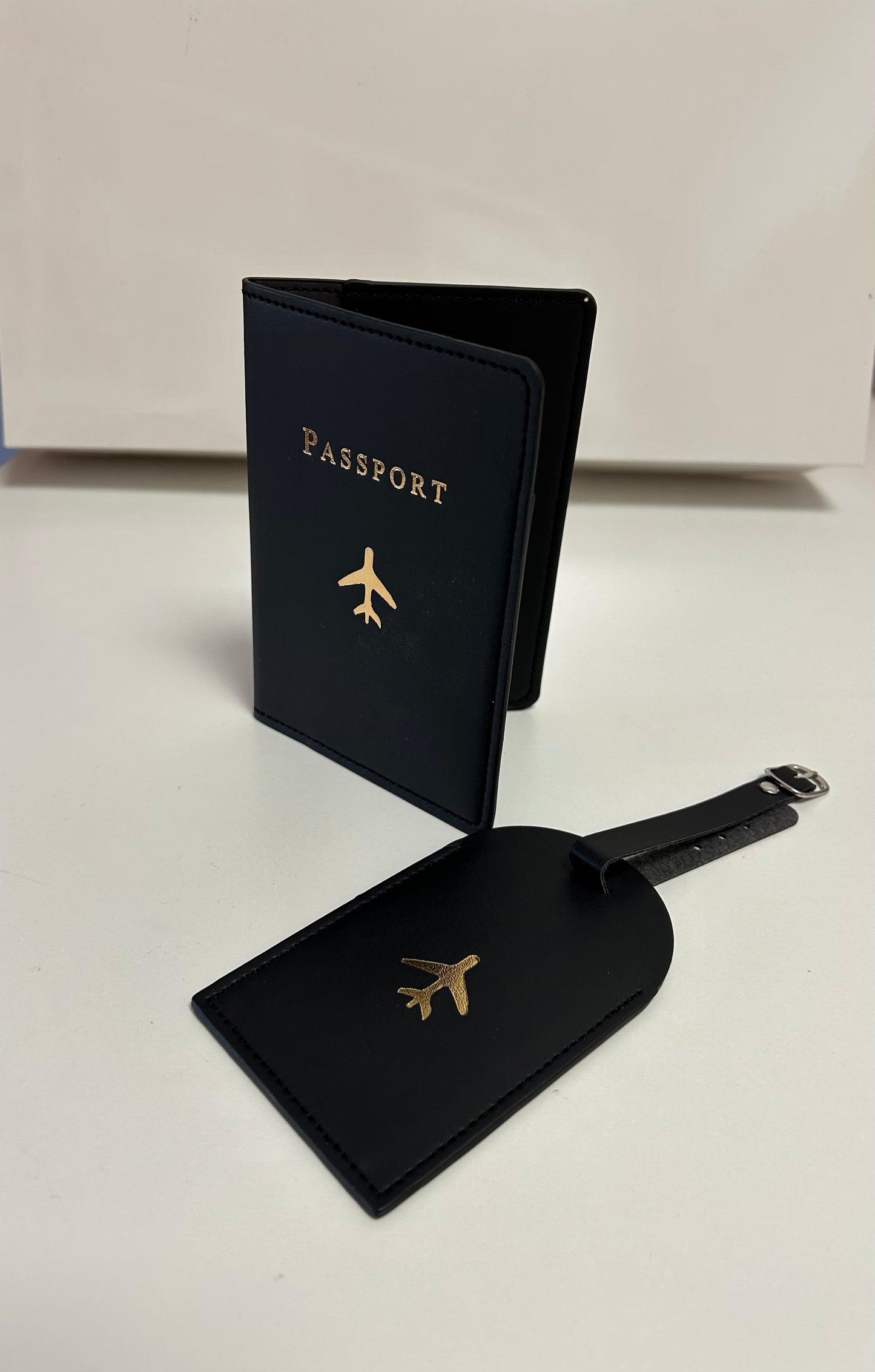 Protège passeport noir
